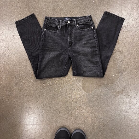 Gap High Rise Vintage Slim Jeans in Black Wash - Picture 4 of 4